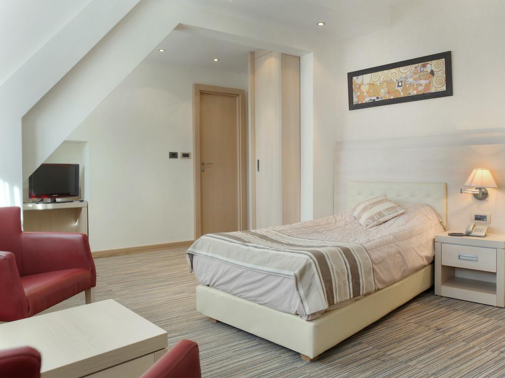 كوباونيك Hotel Angella الغرفة الصورة